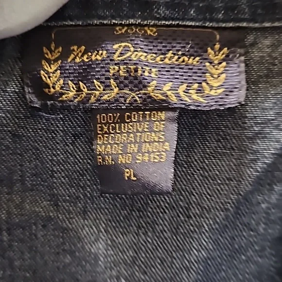 Petite size large denim embroidered front jacket - Picture 2 of 5